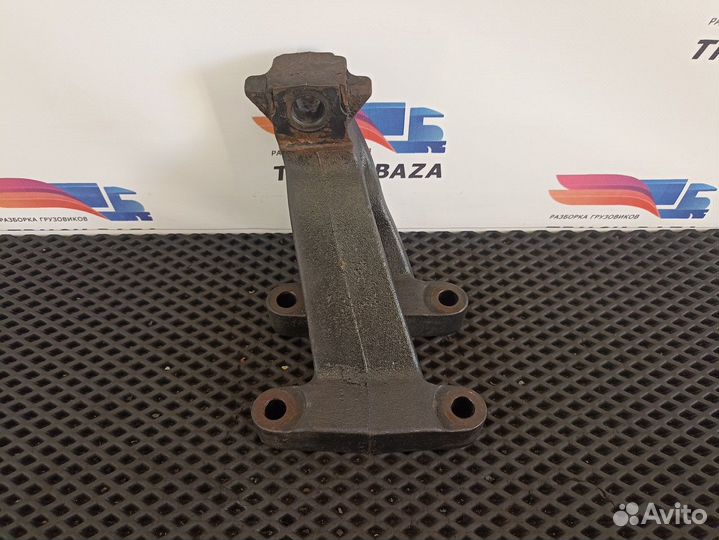 51415010119 Кронштейн двигателя передний левый