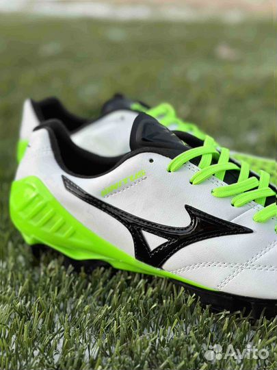Бутсы Mizuno Ignitus Белые