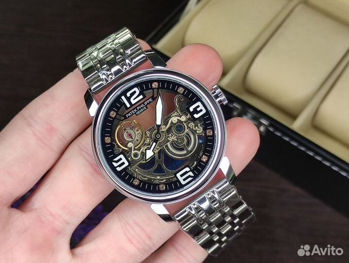 Прозрачные часы скелетон Patek Philippe