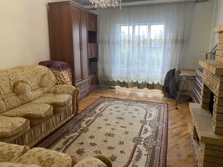 Дом 180 м² на участке 6 сот.