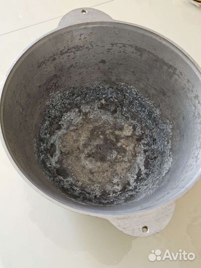 Казан чугунный бу