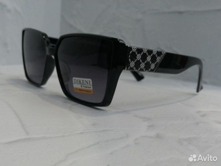 Очки женские солнцезащитные