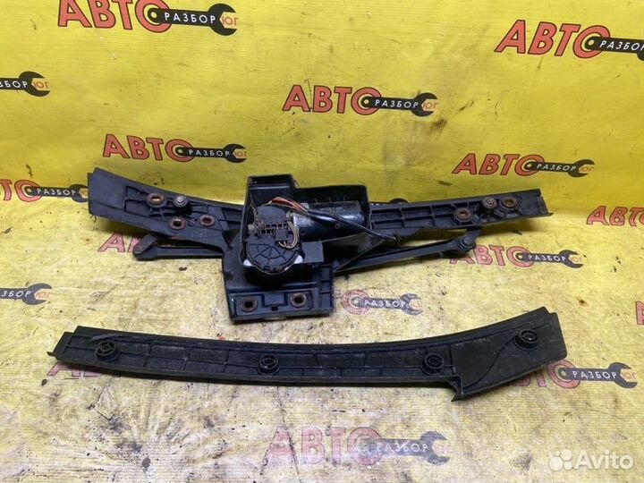 Трапеция дворников Ford Scorpio лифтбек BRE 1989