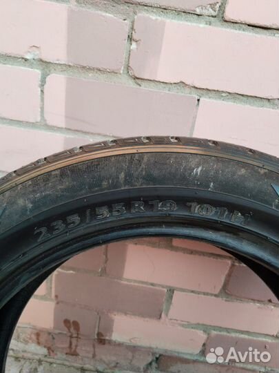 Kumho Crugen Premium KL33 235/55 R19 101H