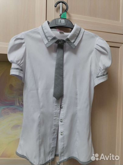 Белые блузки для школы