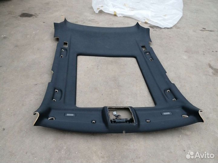 Обшивка потолка на BMW X5E70