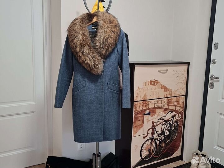 Пальто женское 42