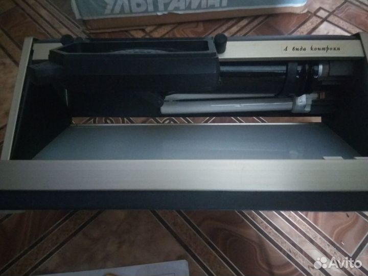 Детектор банкнот Ультрамаг 102сл Вилдис