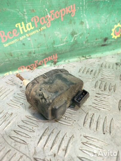 Корректор фар Volkswagen Passat B3 универсал 1.8