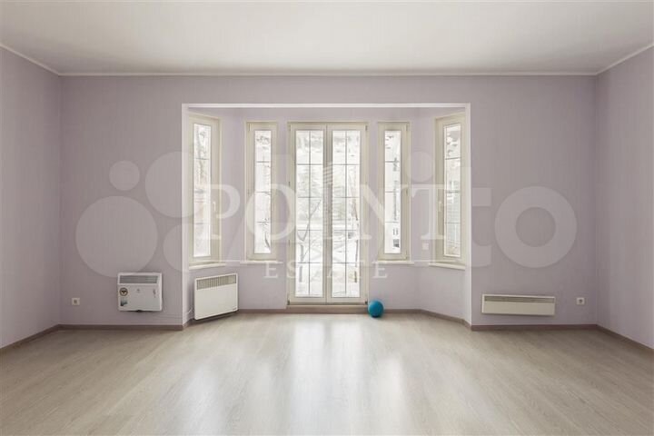 Дом 171 м² на участке 8 сот.