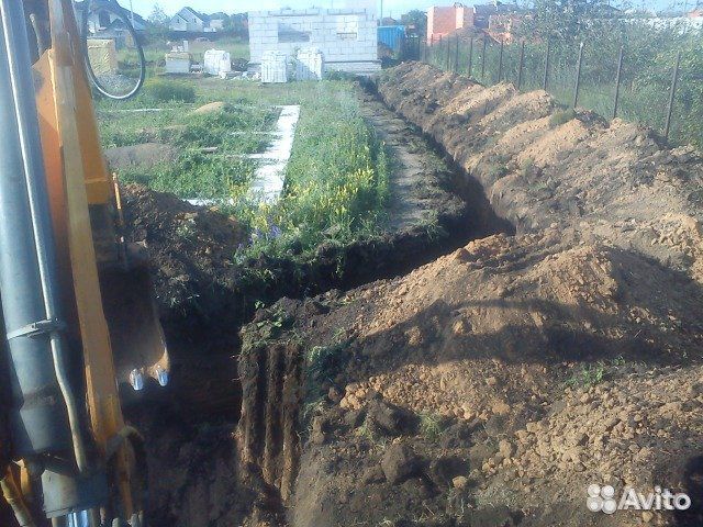 Экскаватора-погрузчика Terex 860 с. Девица