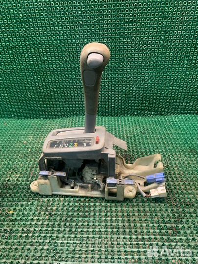 Селектор АКПП Nissan Expert venw11 YD-22(DD) 2000