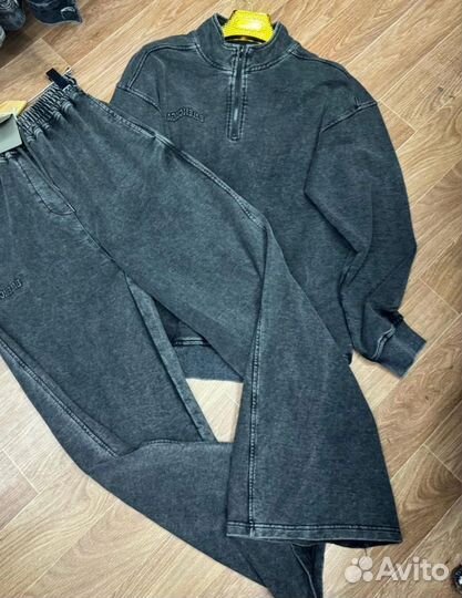 Костюм Balenciaga 46-56