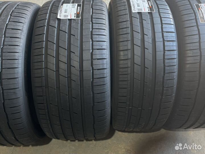 Hankook Ventus S1 Evo3 SUV K127A 275/40 R22 и 325/35 R22 114Y