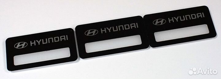 Металлические бейджи для сотрудников