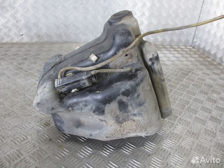 Бачок омывателя MAN 81264810079