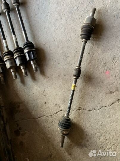 Привод правый Hyundai Accent Автомат