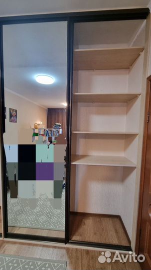 Шкаф купе с зеркалом