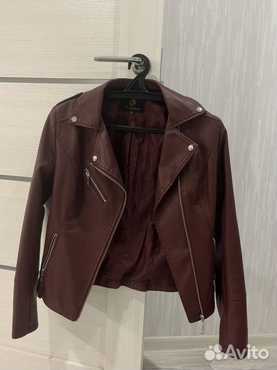 Кожаная куртка женская