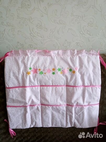 Новые карманчики на кроватку