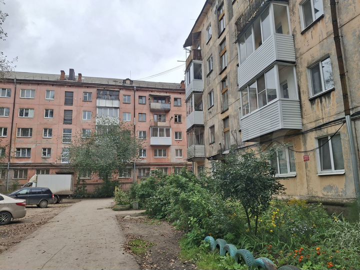 2-к. квартира, 43 м², 2/5 эт.