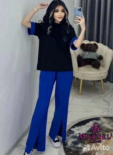 Костюм женский