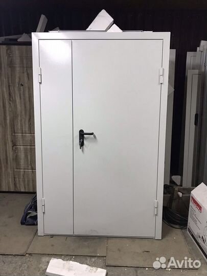 Тамбурные Металлические двери от производителя