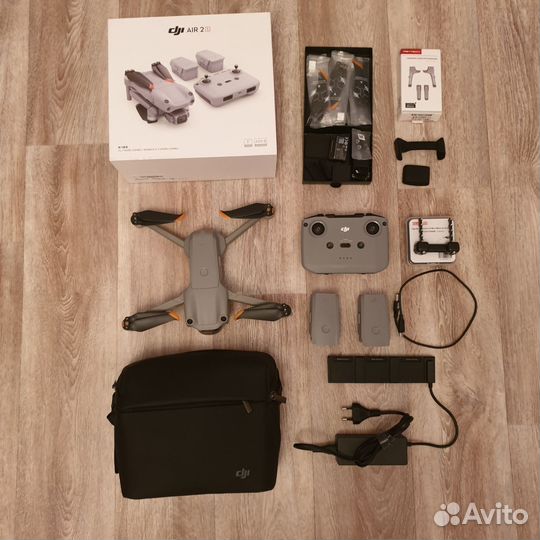 Dji mavic Air 2s fly more combo
