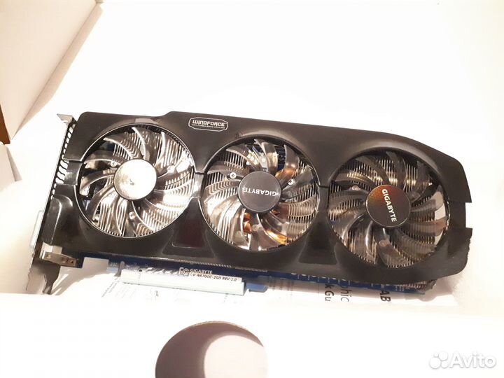 Видеокарта Gigabyte GTX 670