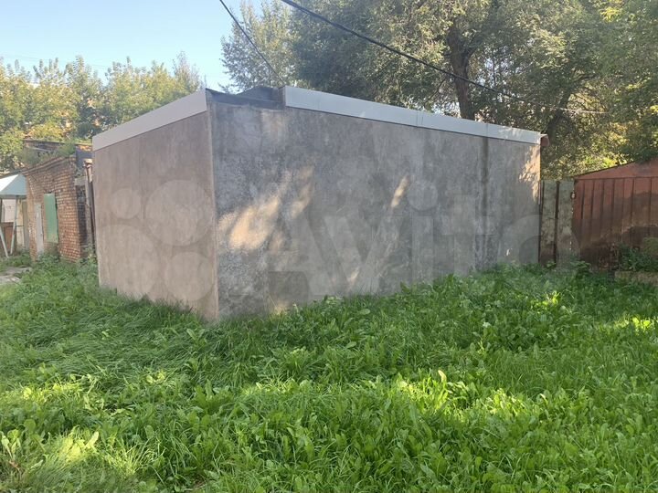 Гараж, > 30 м²