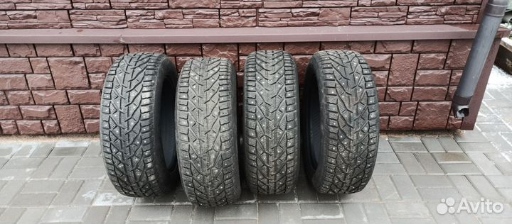 Kormoran SUV Stud 225/60 R17 103T