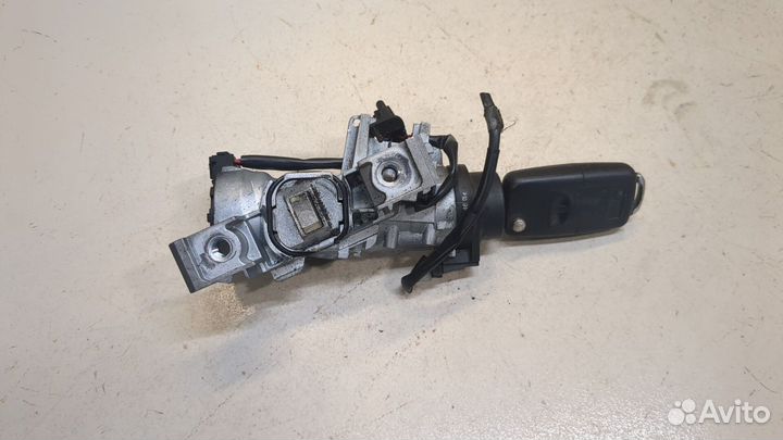 Замок зажигания Volkswagen Touran, 2006