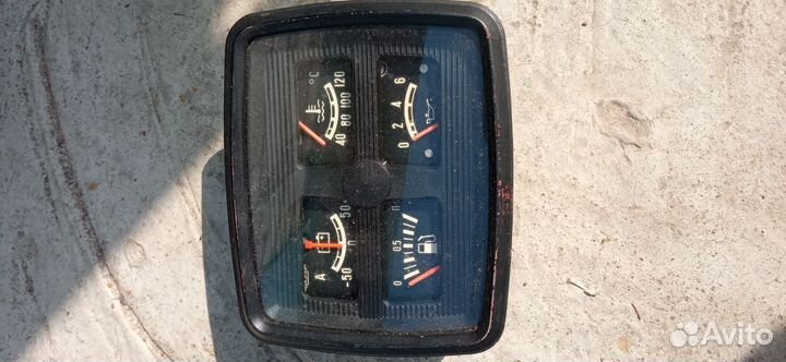 Комбинация приборов ЗИЛ-130 кп205