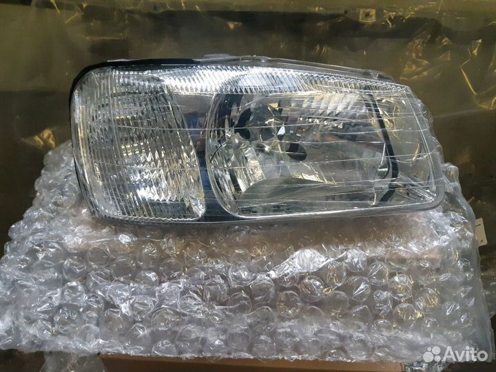 Блок фара правая Hyundai Accent