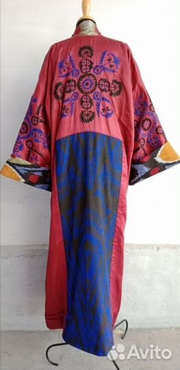 Узбекский халат из сюзане и иката. Кимоно
