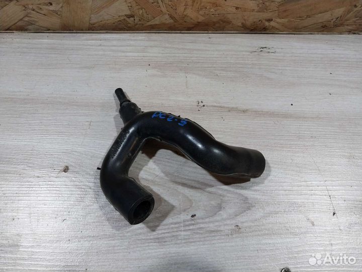 Шланг вентиляции картерных газов Renault Symbol 2