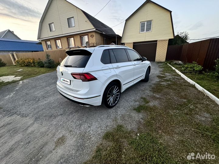 Volkswagen Tiguan 2.0 AMT, 2018, 56 000 км