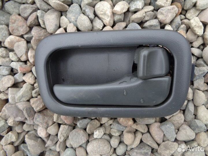 Ручка двери внутренняя правая Nissan Xtrail NT30