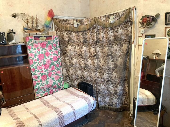 Комната 12 м² в 2-к., 2/4 эт.