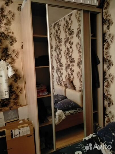 Шкаф купе с зеркалом в спальню бу