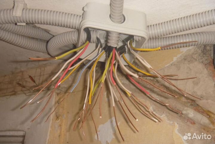 Электрик. Электромонтаж. Замена розеток