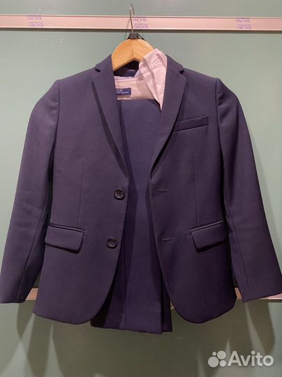 Школьный костюм