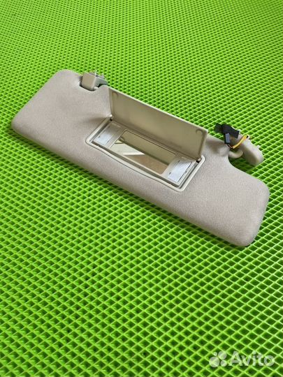 Рейндж ровер спорт 1 козырек солнцезащитный