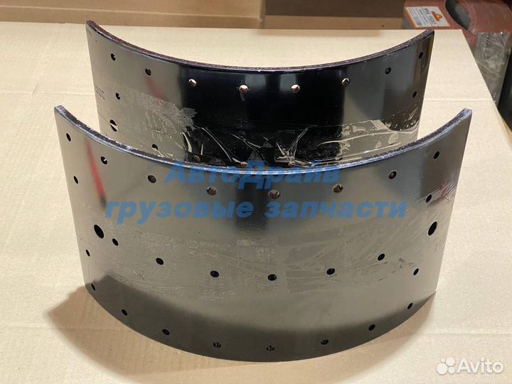 Колодка тормозная верхняя Volvo FH12 FH16 FM9 FM12