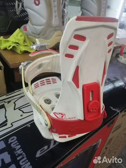 Сноуборд с ботинками бу