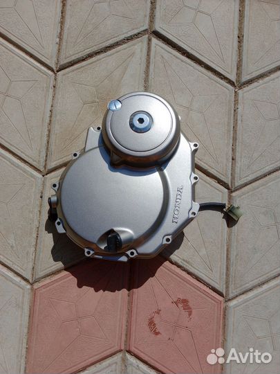 Две крышки на 250 кубов