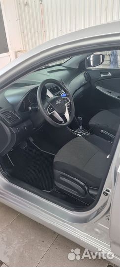 Hyundai Solaris 1.6 AT, 2014, 267 000 км