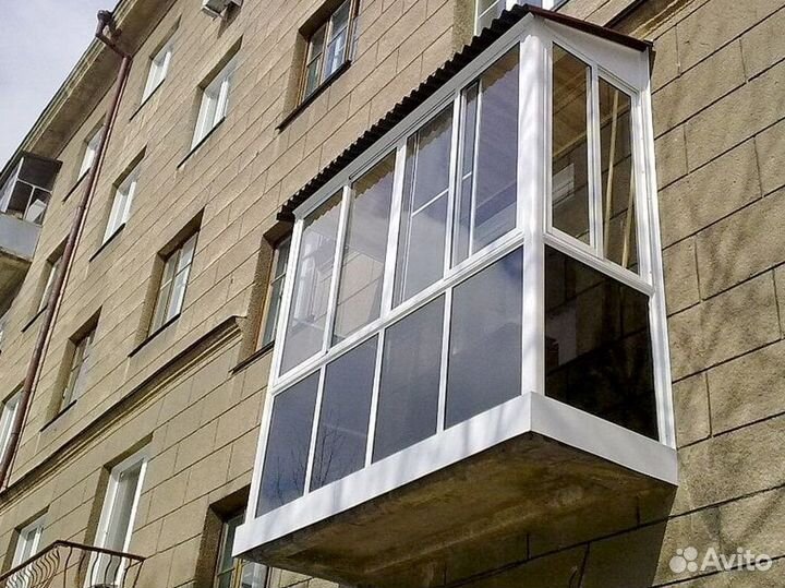 Остекление балконов и лоджий под ключ W0662