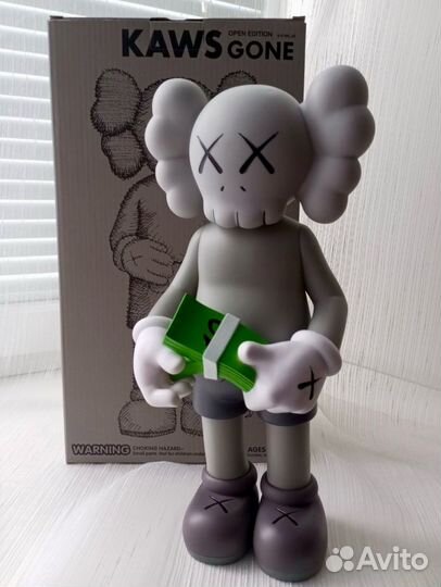 Коллекционная фигурка kaws с деньгами