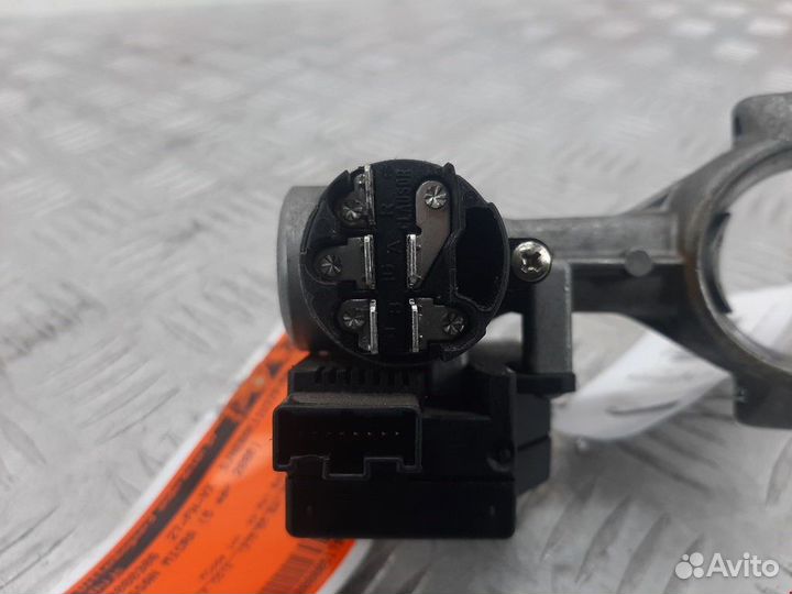 Замок зажигания Nissan Micra 2 (K11) 2000